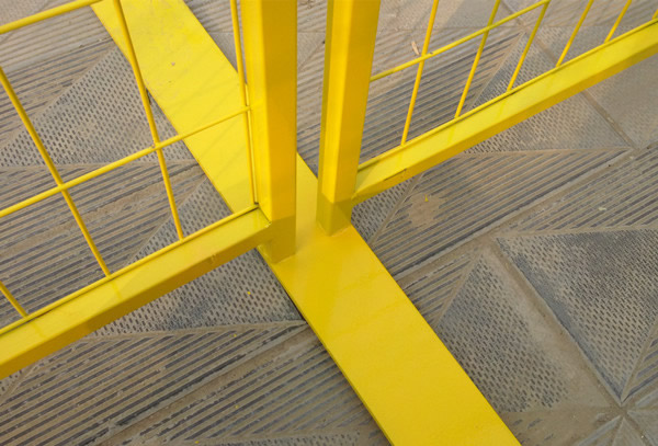 1523262615753142.jpg 護(hù)欄網(wǎng),市政護(hù)欄網(wǎng),欄網(wǎng)廠家