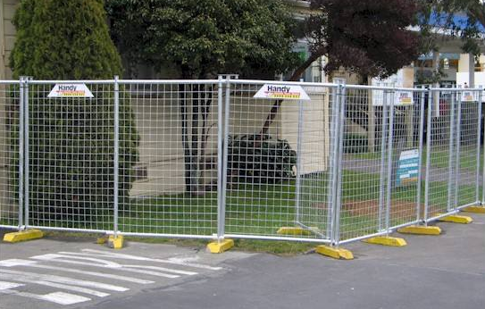 可移動圍欄 可移動圍欄