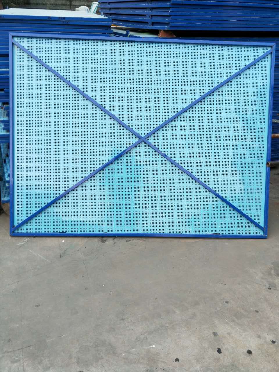 鋼板防護(hù)網(wǎng) 鋼板防護(hù)網(wǎng)