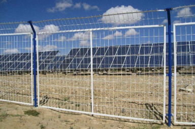 光伏發電護欄網